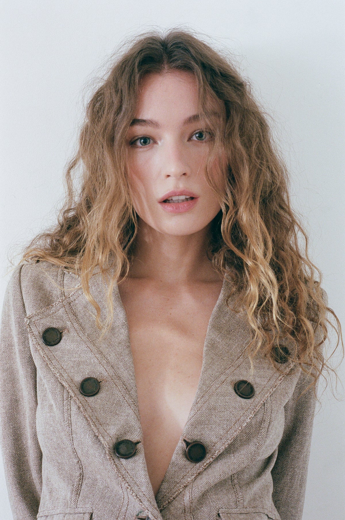 PATRIZIA PEPE | DISTRESSED BLAZER