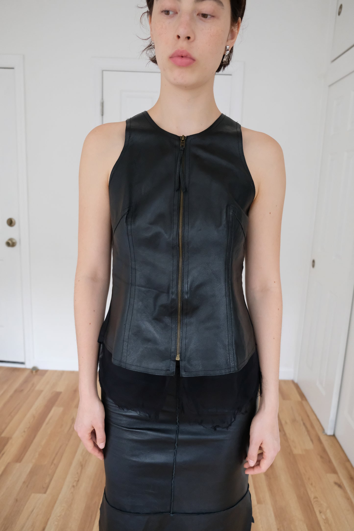 ILLIA | LEATHER SHEER ZIP TOP