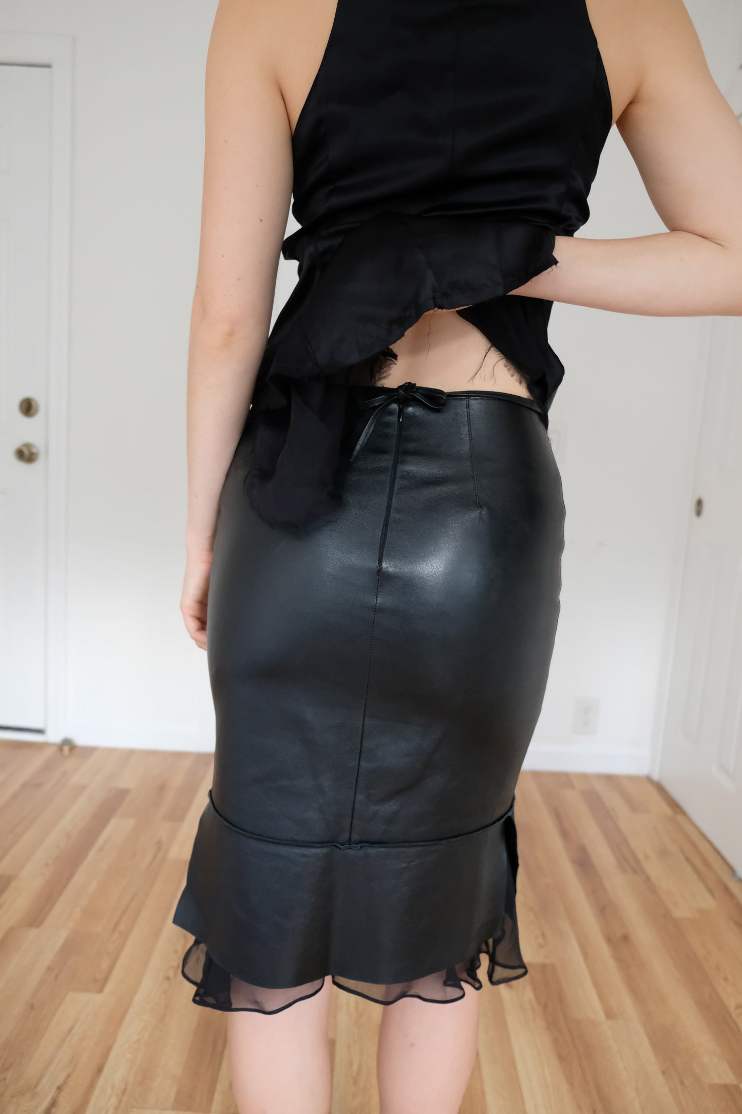 ILLIA | LEATHER SHEER WRAP SKIRT