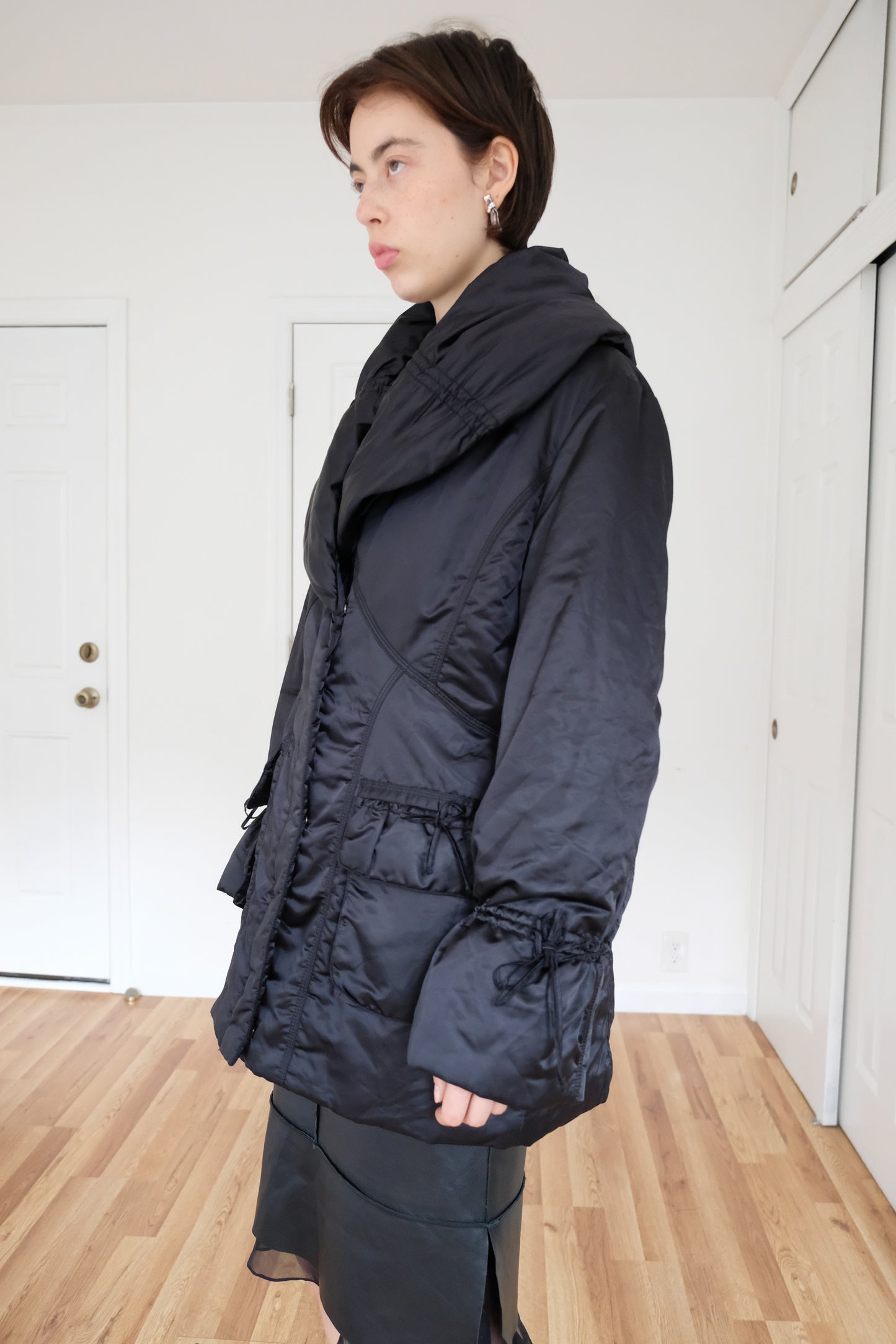 LOUISA SPAGNOLI | QUILTED TIE COAT